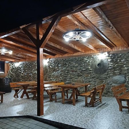 Pensiunea Dates Cîrţişoara Dış mekan fotoğraf